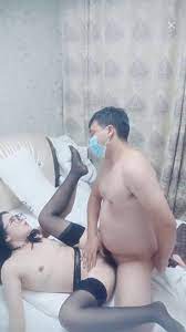 久违的眼镜御姐范少妇又来了上演花式打桩机射一套，再自慰一会}