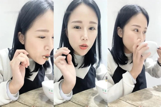 漂亮清纯美女约了个害羞老弟包间下馆子吃饭,躲桌底下偷偷咬,忍不了直接饭桌上啪啪 这太刺激了}
