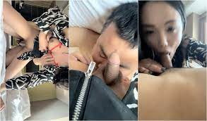 大學生寢室褕褕開秀,背著室友撩騷,被窩裏掰開粉茓,毛毛濃郁,緊張刺激}
