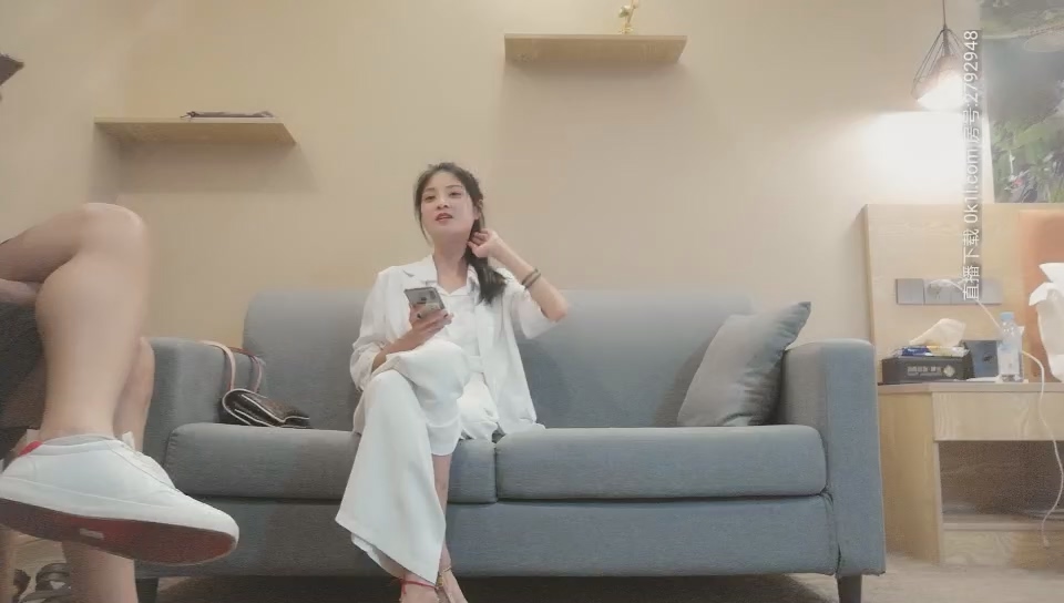 自己约的含泪也要干，一定要脱了验货啊，胆大的进}