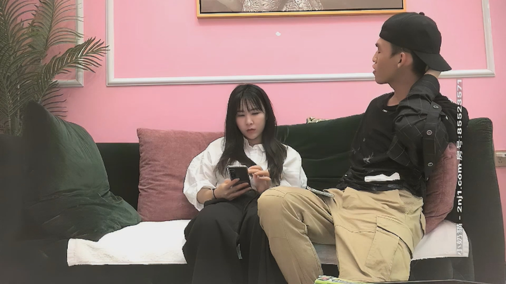 温柔貌美小姐姐，一晚上净赚五千人民币，手法专业角度一流}