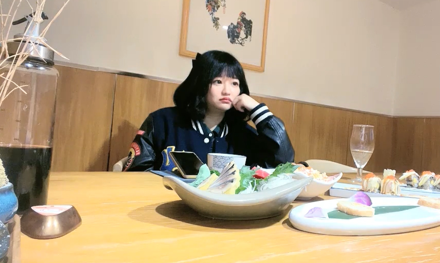00后小萝莉 吃饭聊天酒店开房全程记录 话术套路经典教材 良家杀手名副其实}