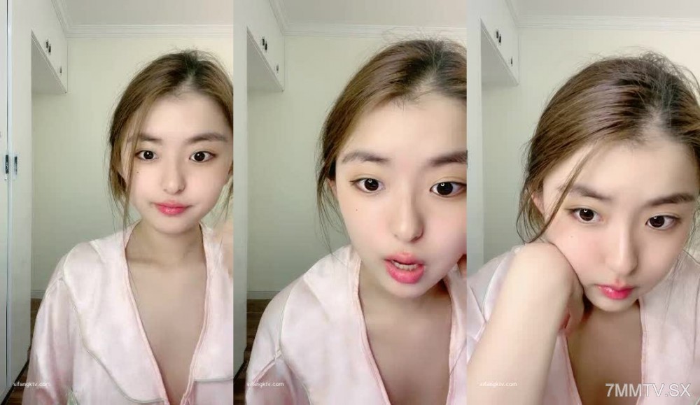放假在家里浪，学生妹【就叫好好】收礼露点 ，太嫩了立马开撸，下学期的生活费这下有着落了 (1)}