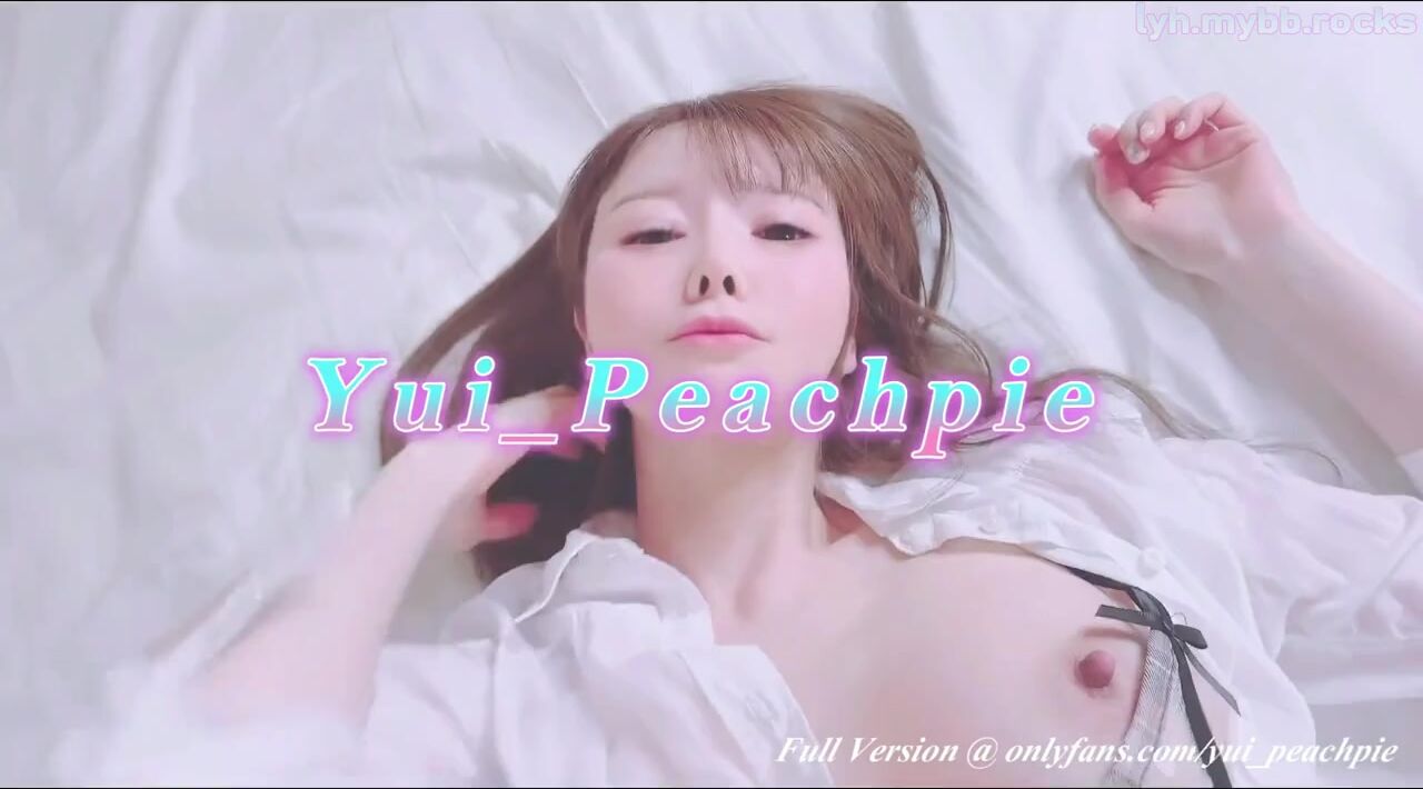 顶级白虎嫩穴 纯欲系少女〖Peachpie〗清纯甜美小美女 身材一级棒的白虎小母狗 水嫩一线天白虎嫩B被操到高潮浪叫}