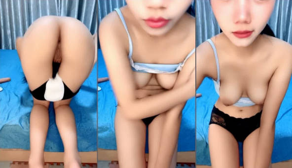 小骚妇来大姨妈了还发骚呢，全程露脸大秀直播，浑圆骚奶子逼逼粉嫩，撅着屁股掰开给狼友看特写，带血姨妈巾}