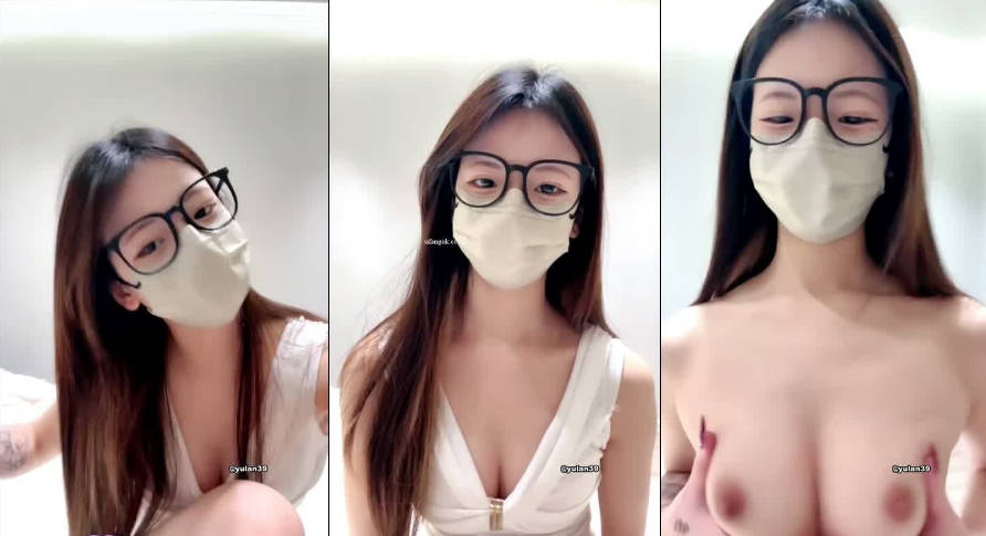 推荐 眼镜大学生【比丰田还甜的女人】美乳美足大长腿 大屁股嫩穴 道具自慰 流白浆 包射 (1)}